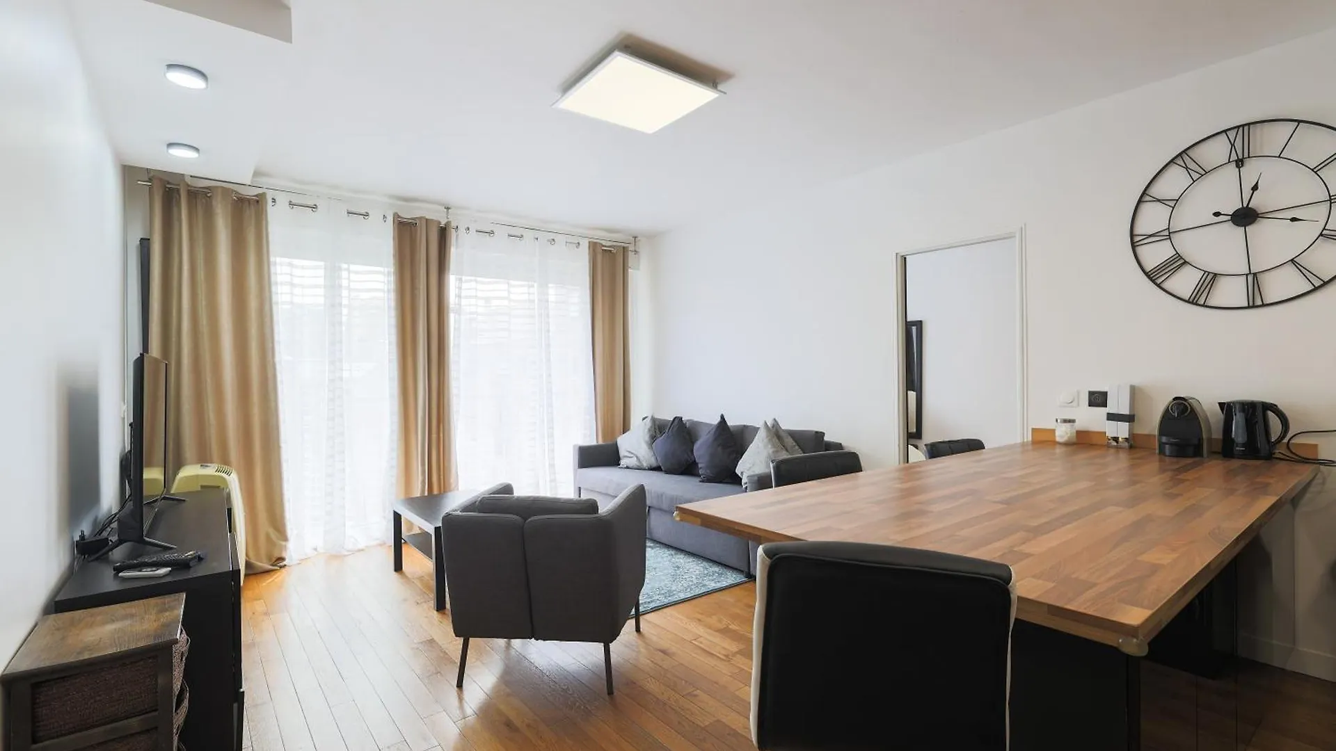 Apartment 2 Rooms Eiffel Tower Paris Fransa